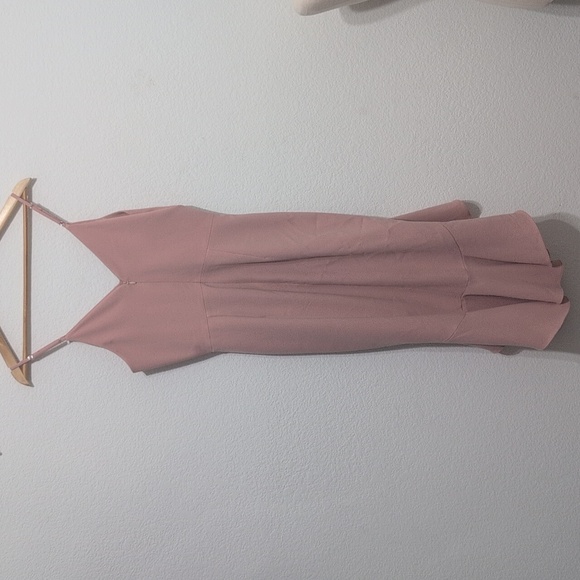 Dress The Population Midi Dress Blush Pink Wendy Sleeveless Plunging Ruffle Hem - Picture 8 of 14